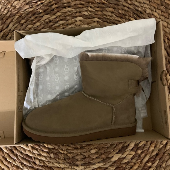 Women's Mini Bailey Bow II - Picture 4 of 5